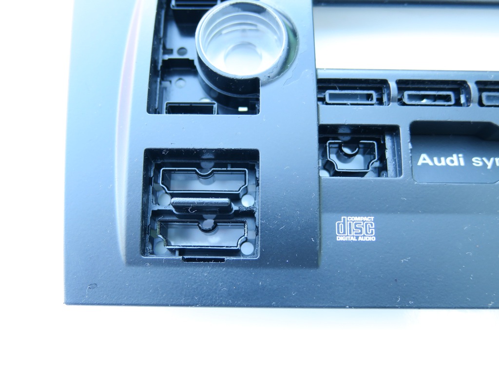 фото №3, Рамка радио symphony 2 audi a6 s6 rs6 01-05