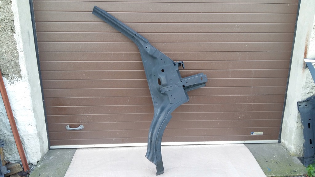 фото №1, Renault master iii блок двигуна поріг правий