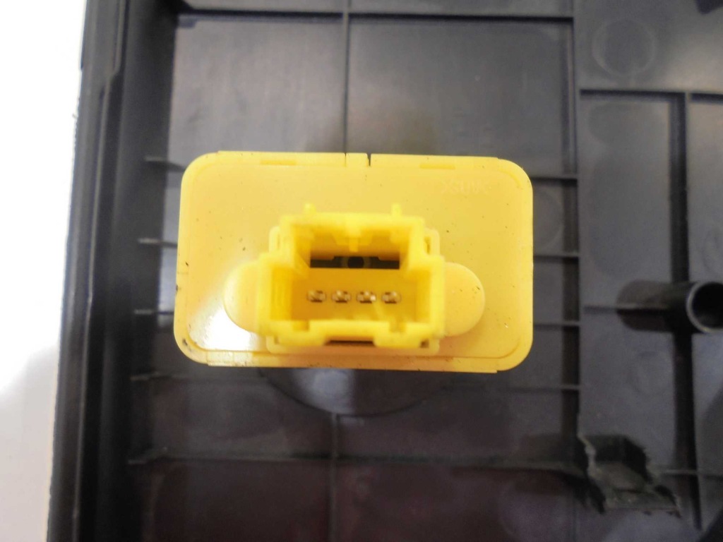 фото №2, Захист заглушка консолі kia ceed 847861h000