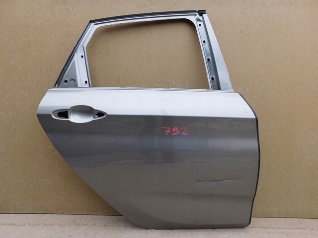 фото №1, Дверь правое задние правый задняя bmw 2 f45