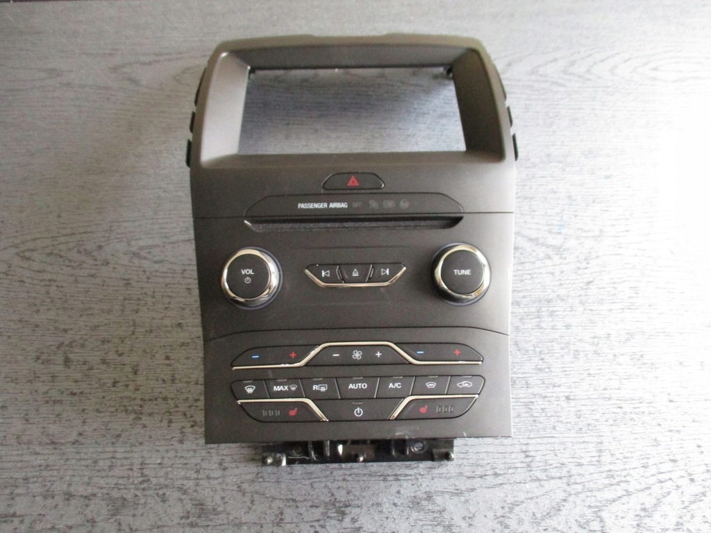 фото №1, Панель радіо ford edge em2t-18e245-aeh