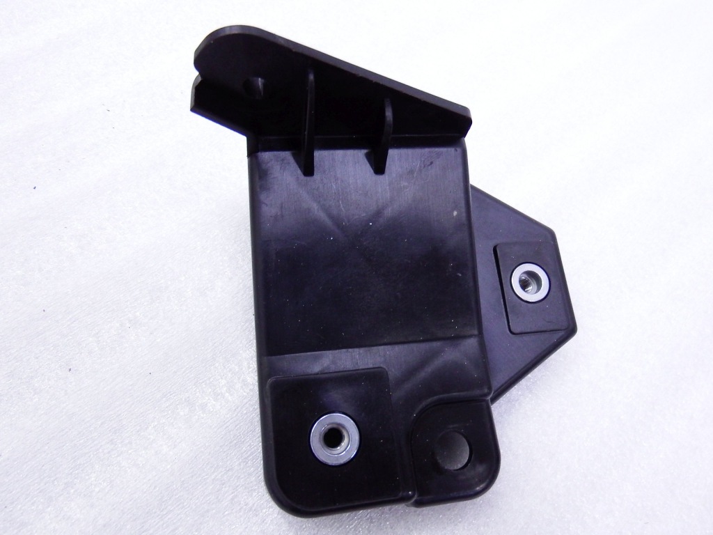 фото №1, Кронштейн бампера направляющая tesla model s