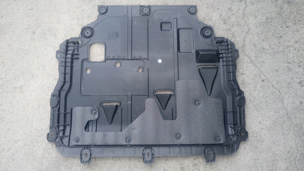 фото №1, Volvo v40 40 cc плита защита pod двигатель d4 -