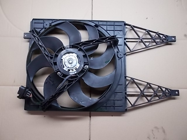 фото №1, Skoda fabia ii 08r- 1.9 tdi вентилятор радиатора