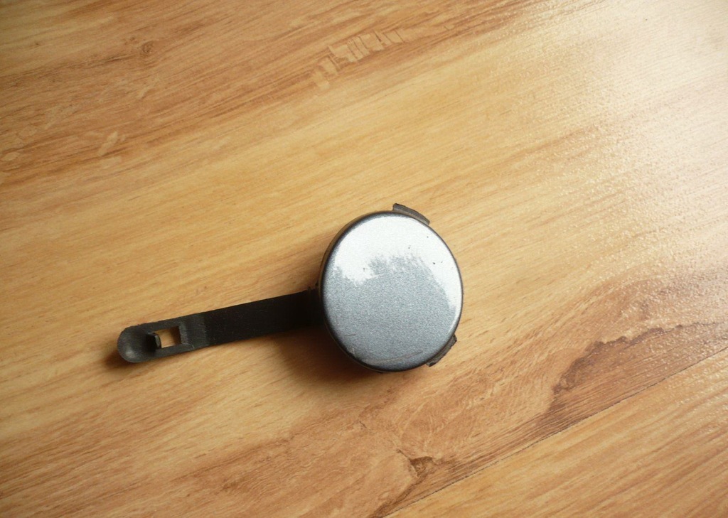 фото №1, Clio iii заглушка фаркоп hak бампер перед 8200445994